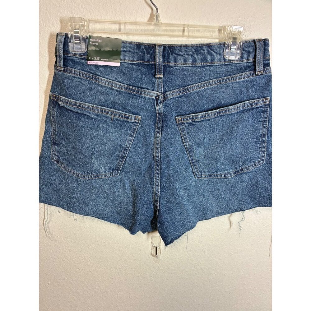 NWT Wild Fable High Rise Denim Blue Jean Shorts Distressed Cut Off Y2K Size 6 - Picture 2 of 7